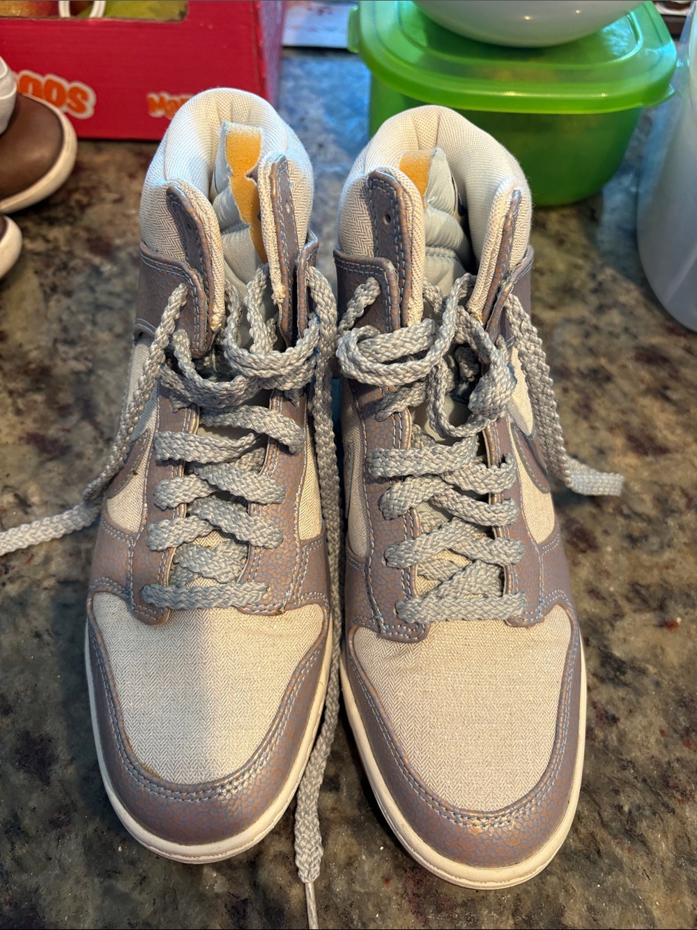 Nike Kids High-Top Sneakers in Light Gray and Cream
